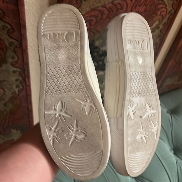 High tops - Picture 3 of 3